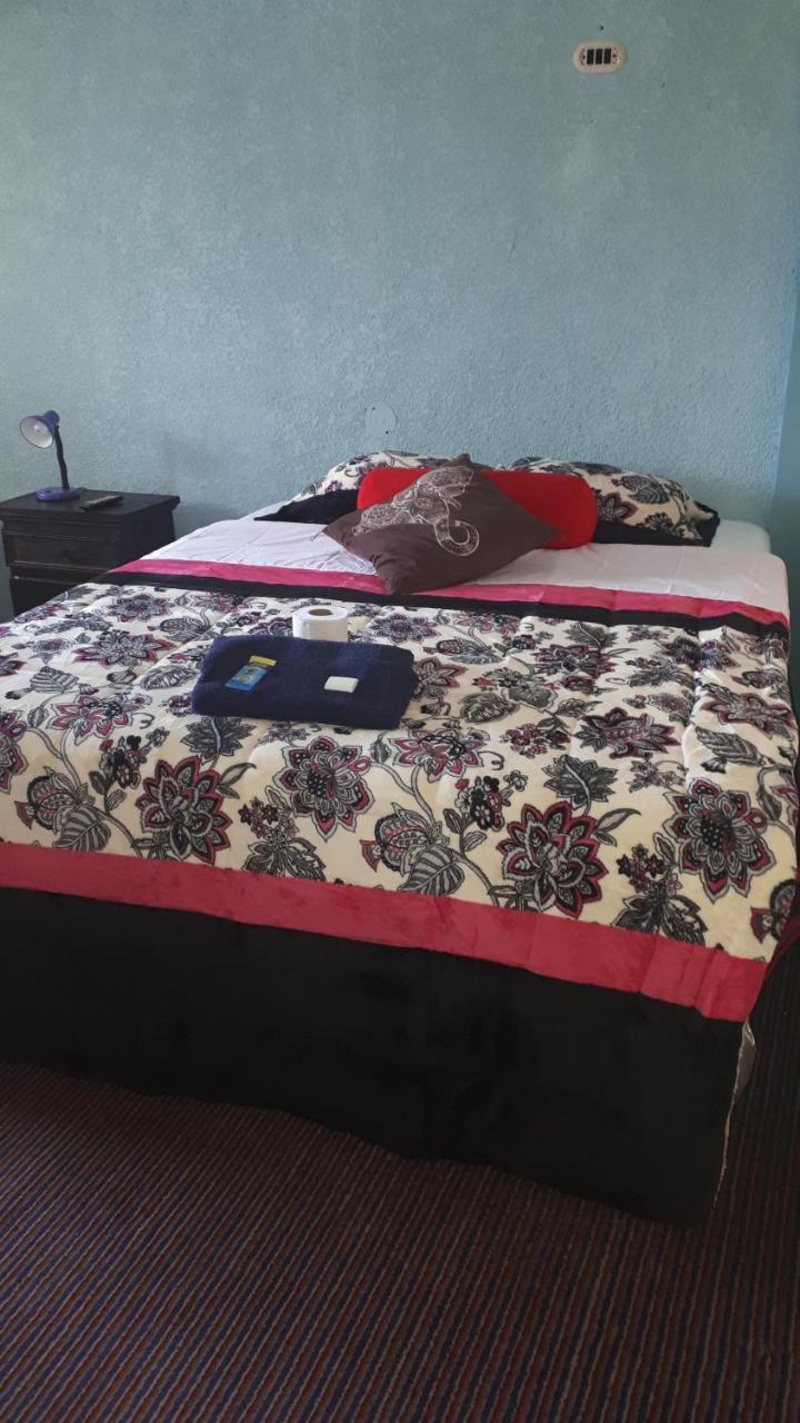 Hotel Kasa Kamelot 2 Κετσαλτενάνγκο Εξωτερικό φωτογραφία