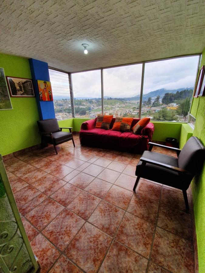 Hotel Kasa Kamelot 2 Κετσαλτενάνγκο Εξωτερικό φωτογραφία