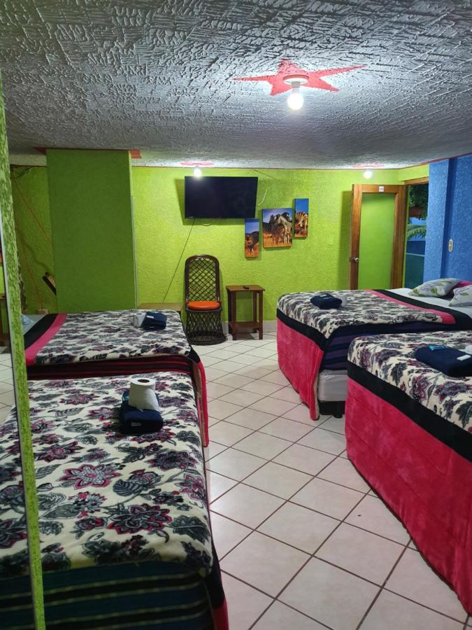 Hotel Kasa Kamelot 2 Κετσαλτενάνγκο Εξωτερικό φωτογραφία